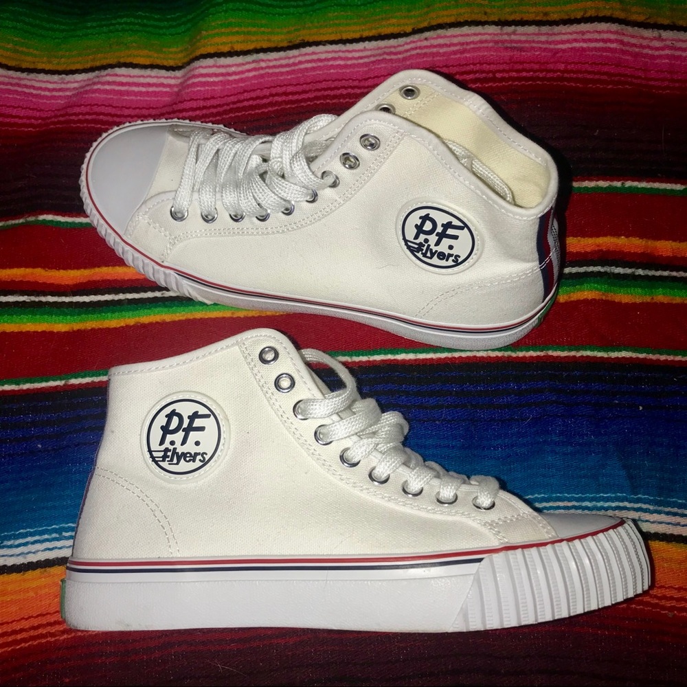 PF Flyers Women’s 8.5 / Men’s 7